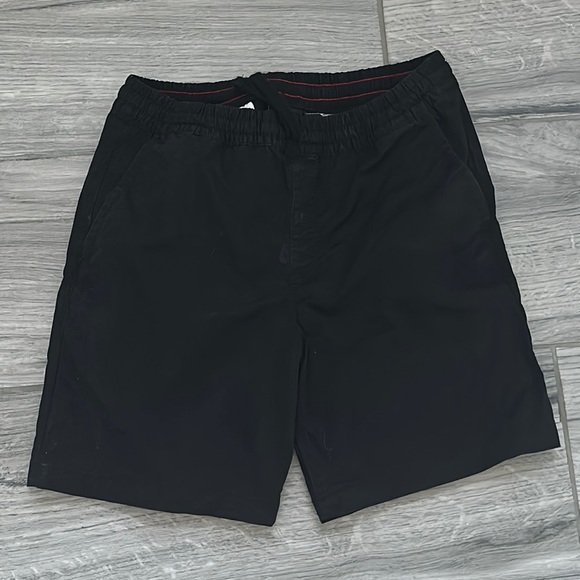 New without tags! Black vans kids shorts with “range” elastic waist - Picture 1 of 4